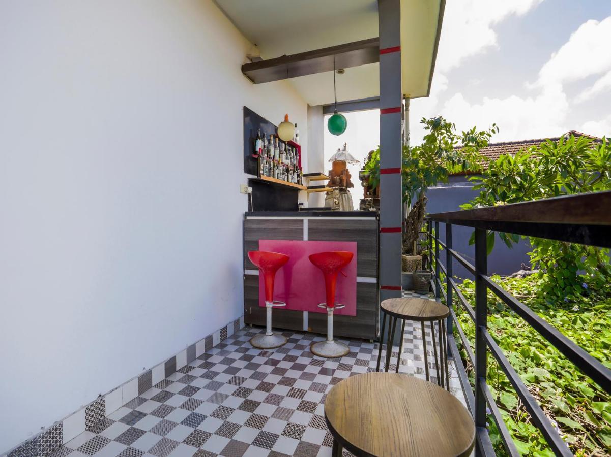 Oyo 3852 Valomia Guest House Dempassar Exterior foto
