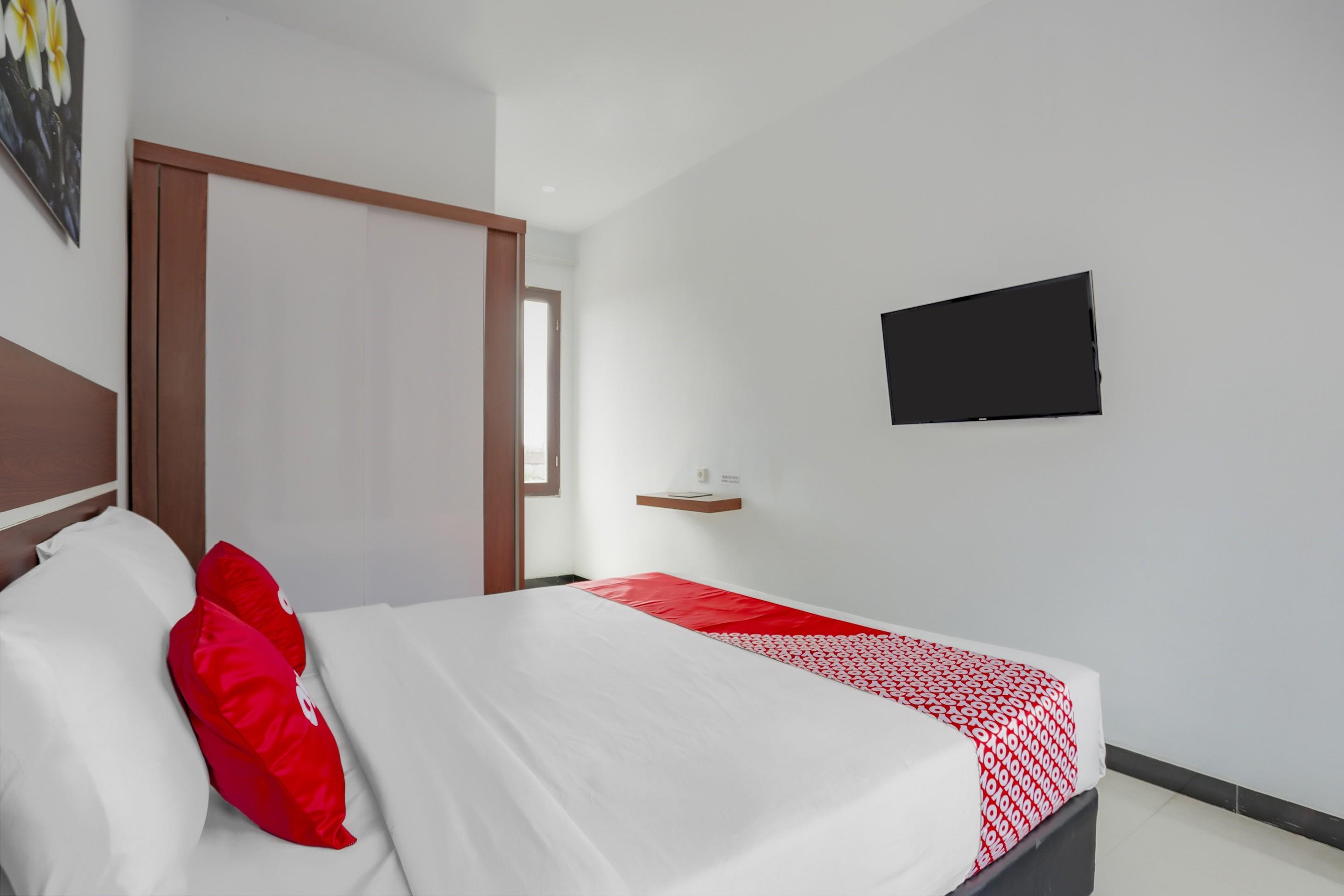 Oyo 3852 Valomia Guest House Dempassar Exterior foto